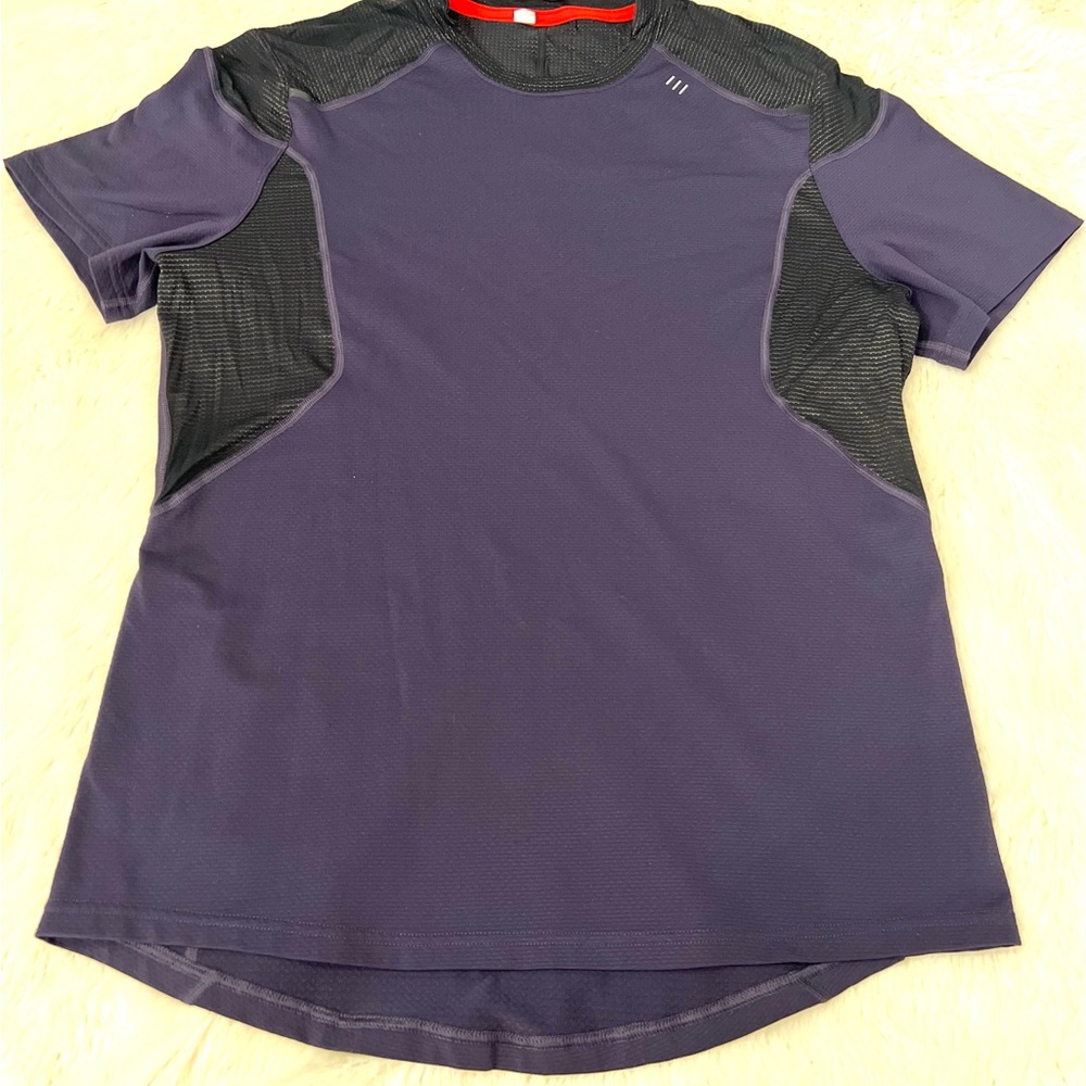 Lululemon shirt
